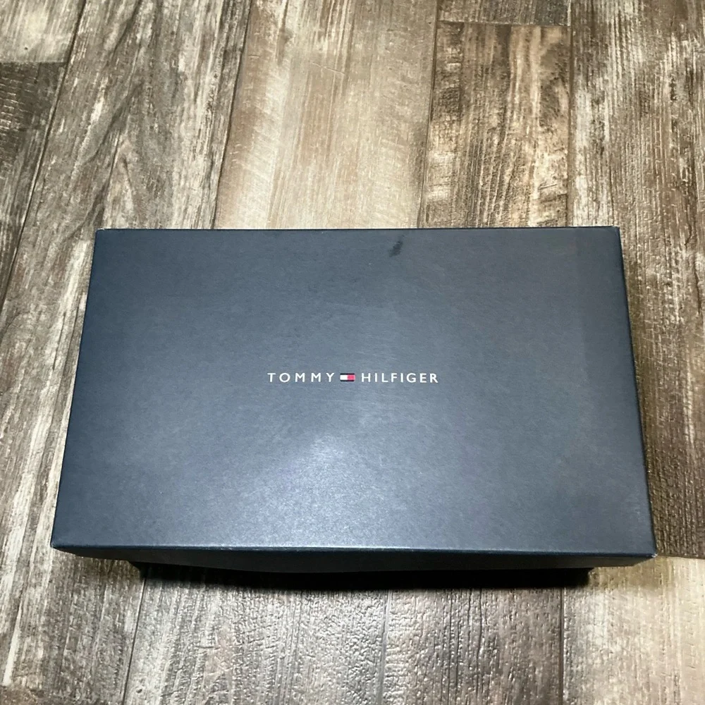 Tommy Hilfiger Navy Blue Oxfords Size 10 - Picture 8 of 16